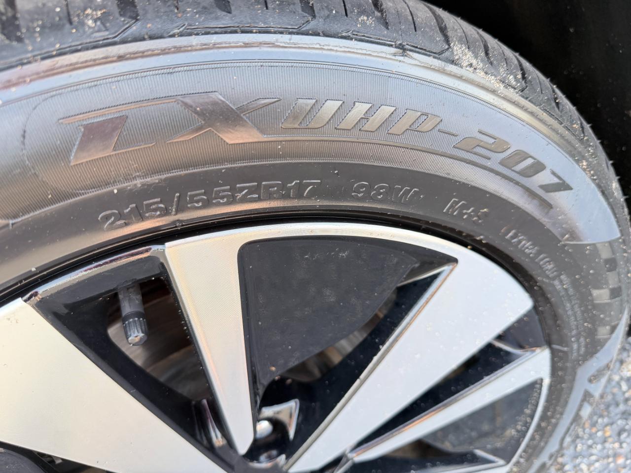 Nissan Altima 2.5 SV Sedan 2019