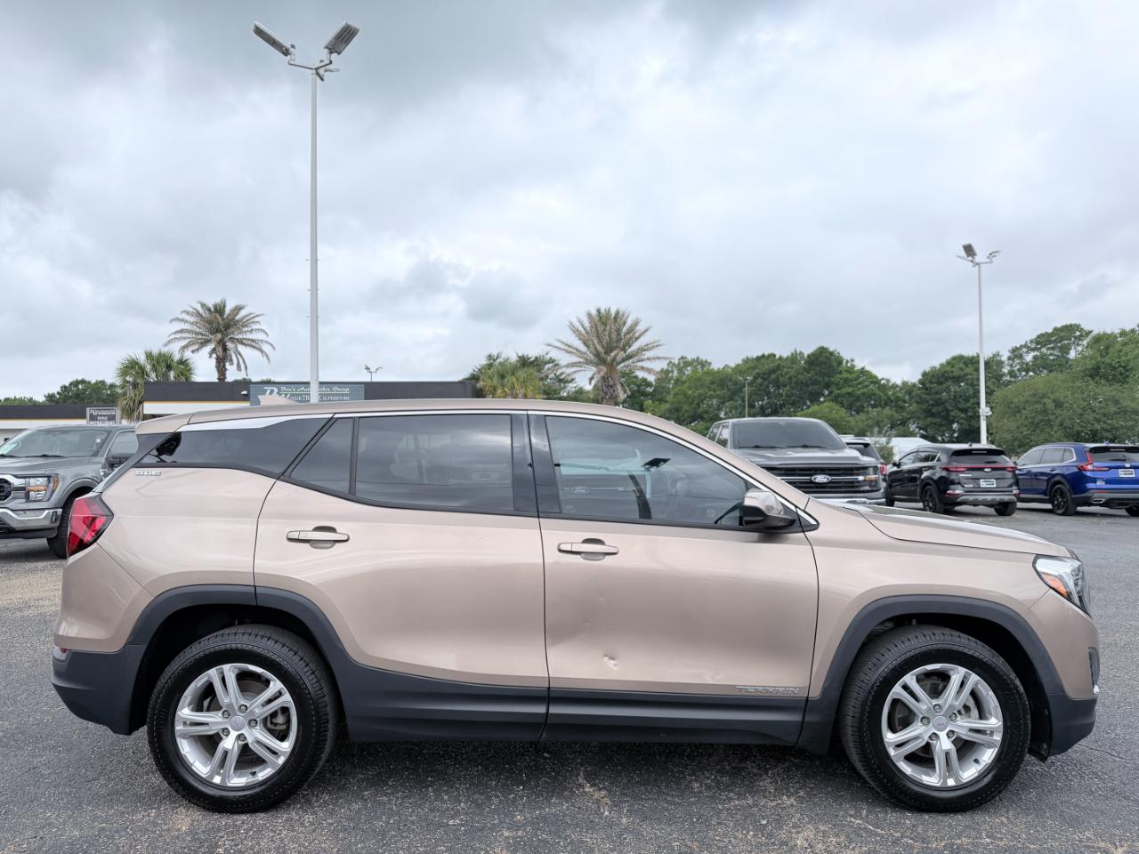 GMC Terrain FWD 4dr SLE 2018
