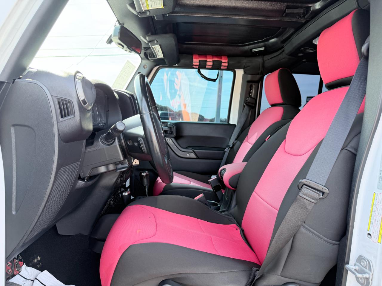 Jeep Wrangler Unlimited 4WD 4dr Sport 2016