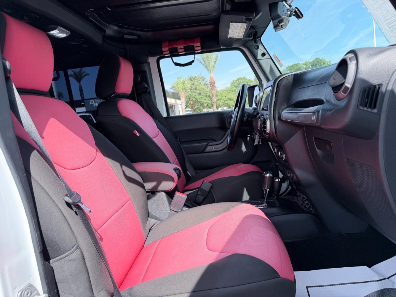 Jeep Wrangler Unlimited 4WD 4dr Sport 2016