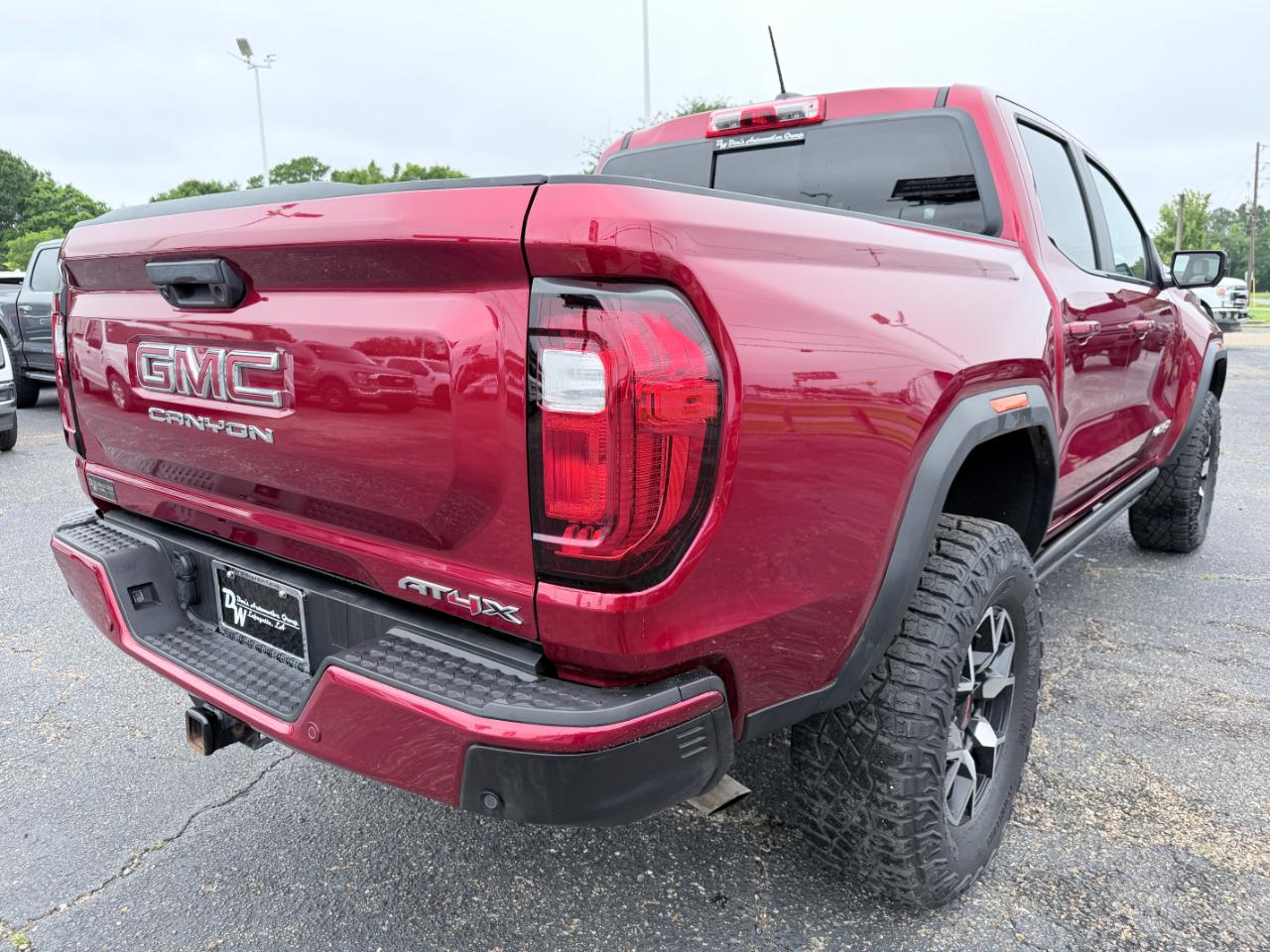 GMC Canyon 4WD Crew Cab AT4X 2023