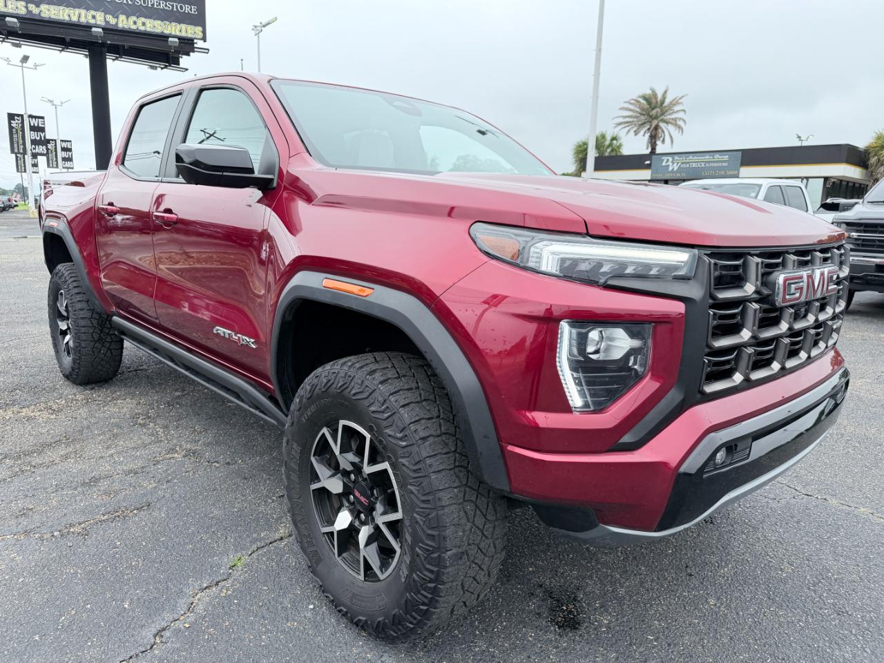GMC Canyon 4WD Crew Cab AT4X 2023