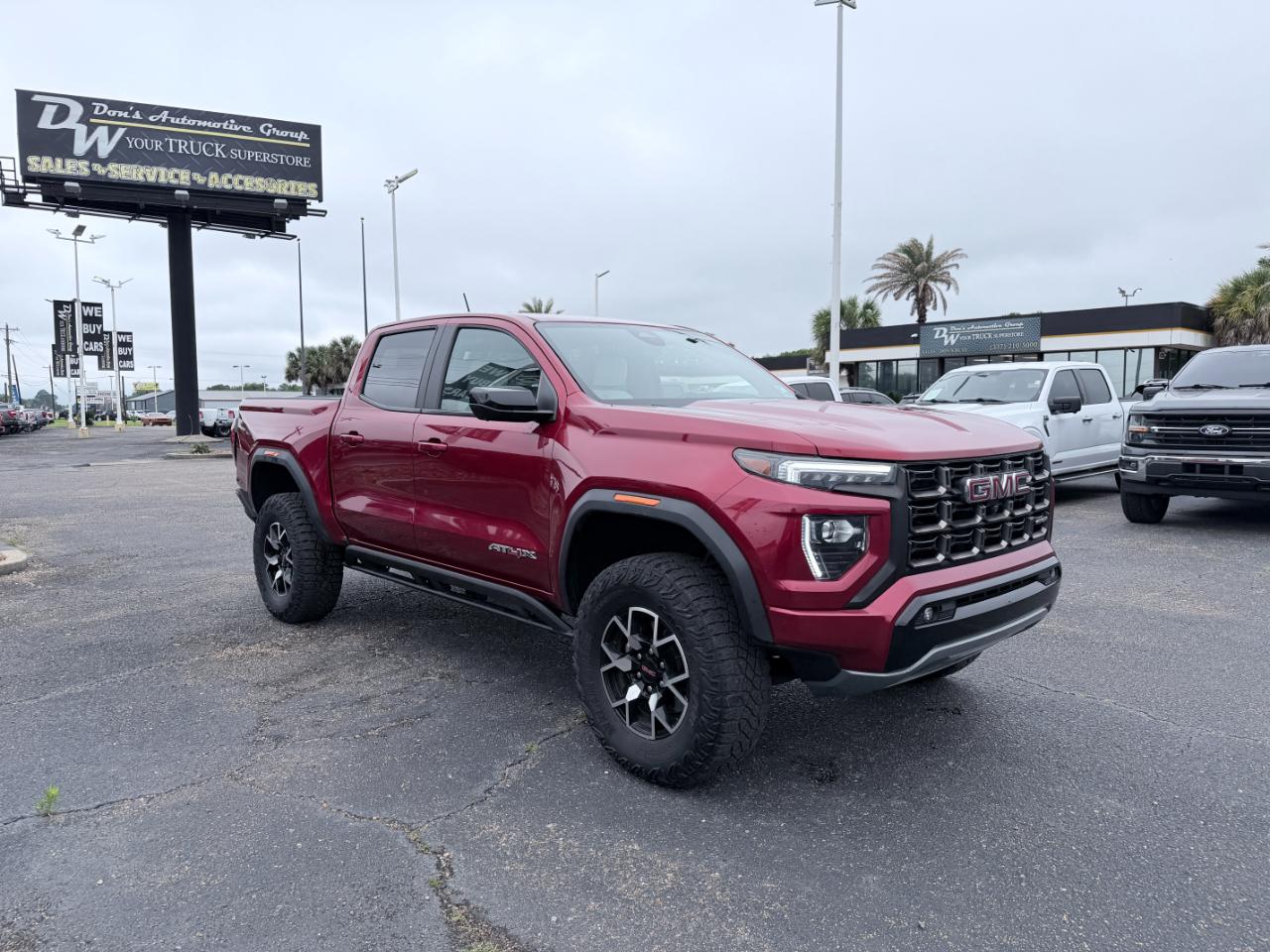 GMC Canyon 4WD Crew Cab AT4X 2023