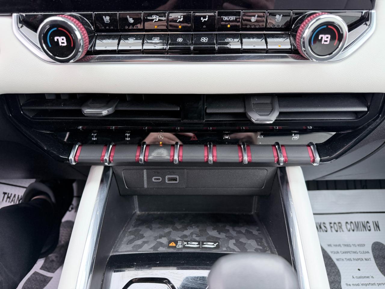 GMC Canyon 4WD Crew Cab AT4X 2023