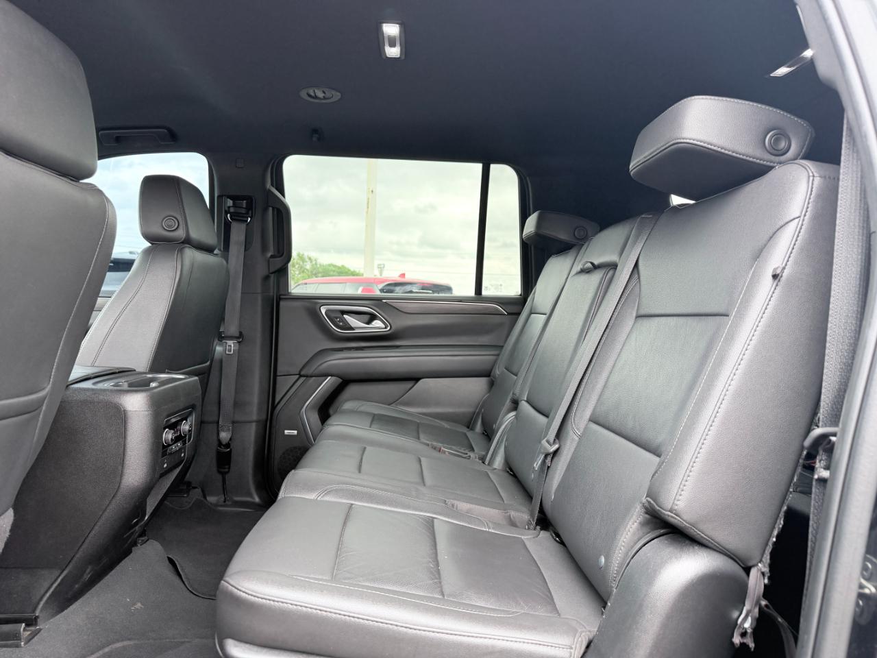 Chevrolet Suburban 4WD 4dr Z71 2022