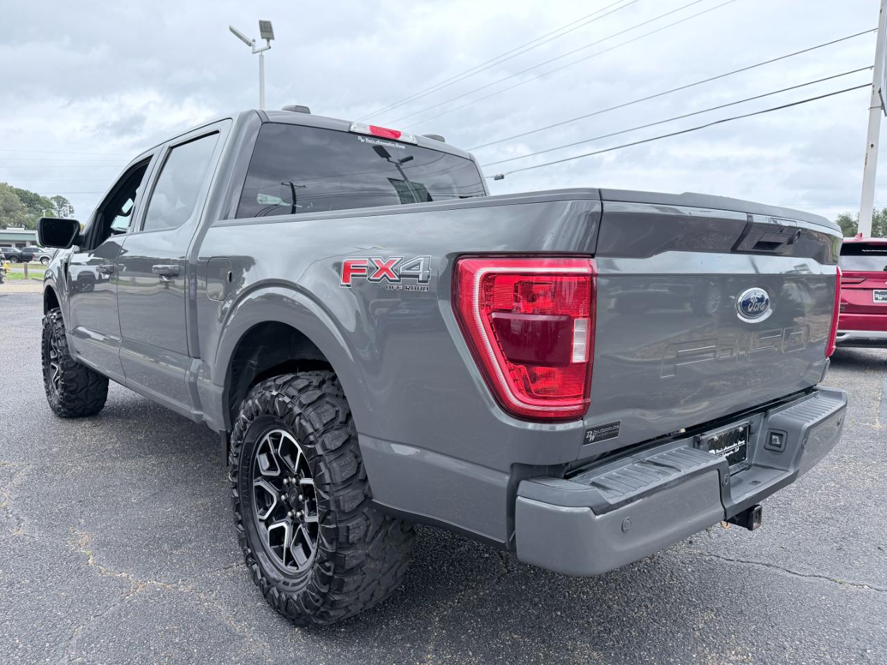 Ford F-150 XLT 4WD SuperCrew 5.5' Box 2021