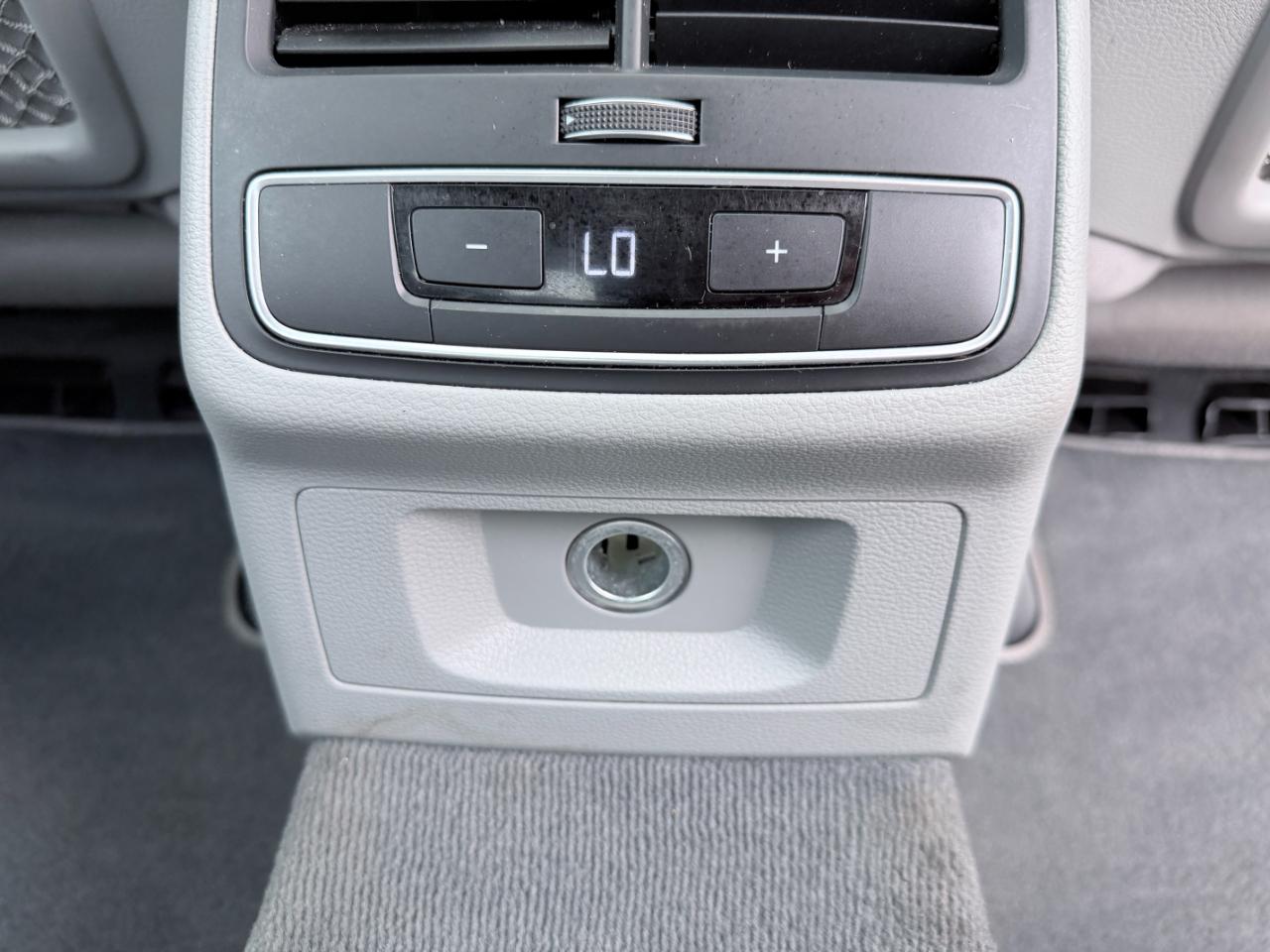 Audi A4 Sedan Premium 40 TFSI 2020