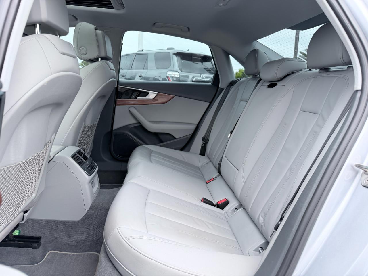 Audi A4 Sedan Premium 40 TFSI 2020