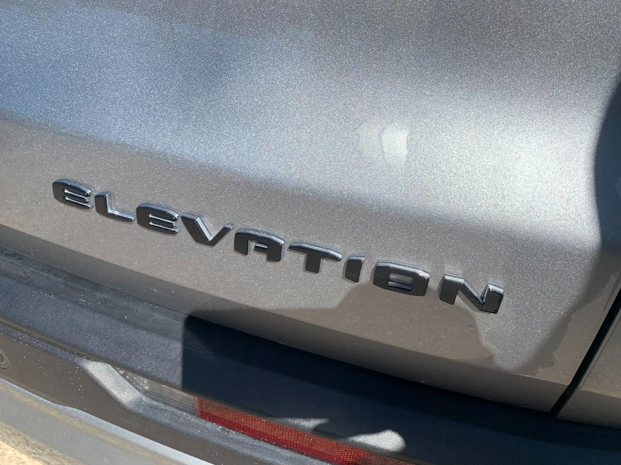 GMC Acadia FWD 4dr Elevation 2025