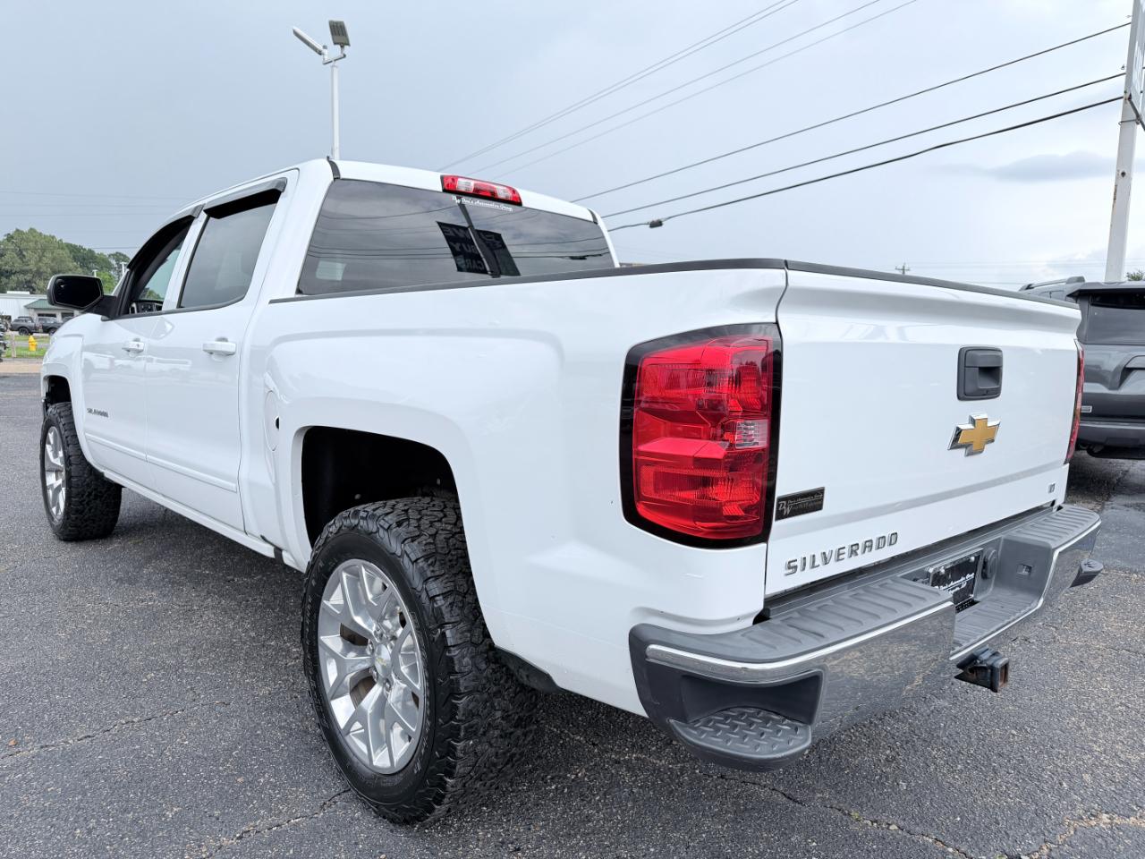 Chevrolet Silverado 1500 2WD Crew Cab 143.5" LT w/1LT 2016