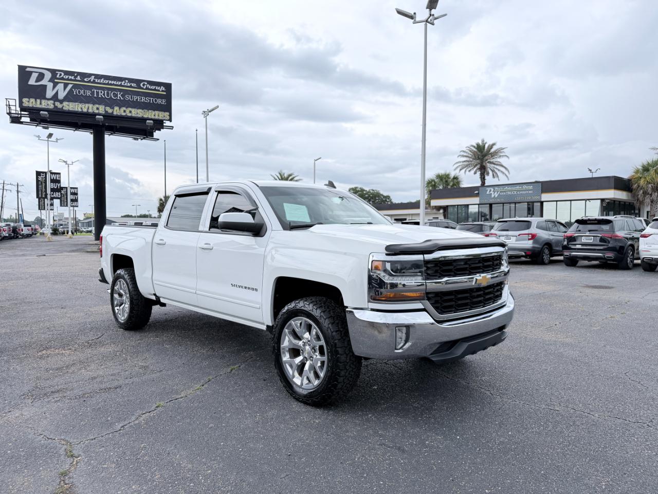 Chevrolet Silverado 1500 2WD Crew Cab 143.5" LT w/1LT 2016