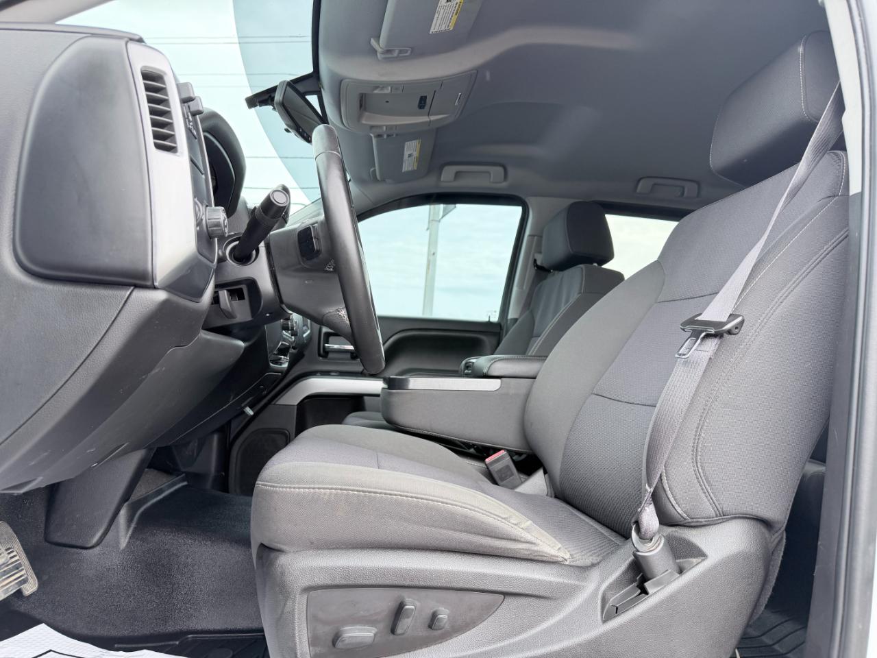 Chevrolet Silverado 1500 2WD Crew Cab 143.5" LT w/1LT 2016