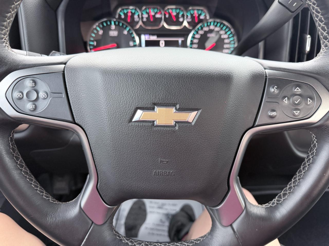 Chevrolet Silverado 1500 2WD Crew Cab 143.5" LT w/1LT 2016