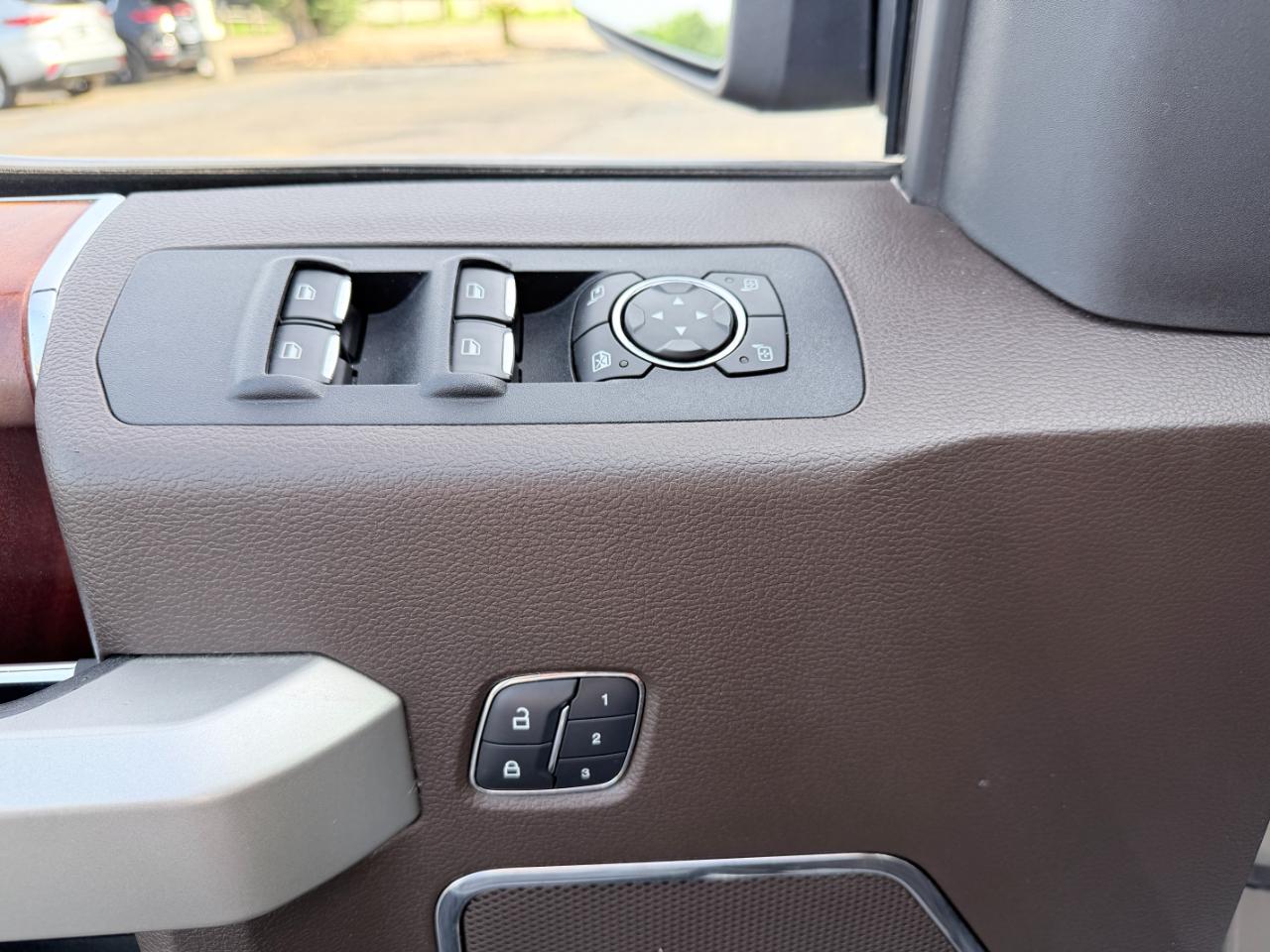 Ford F-150 King Ranch 4WD SuperCrew 5.5' Box 2018