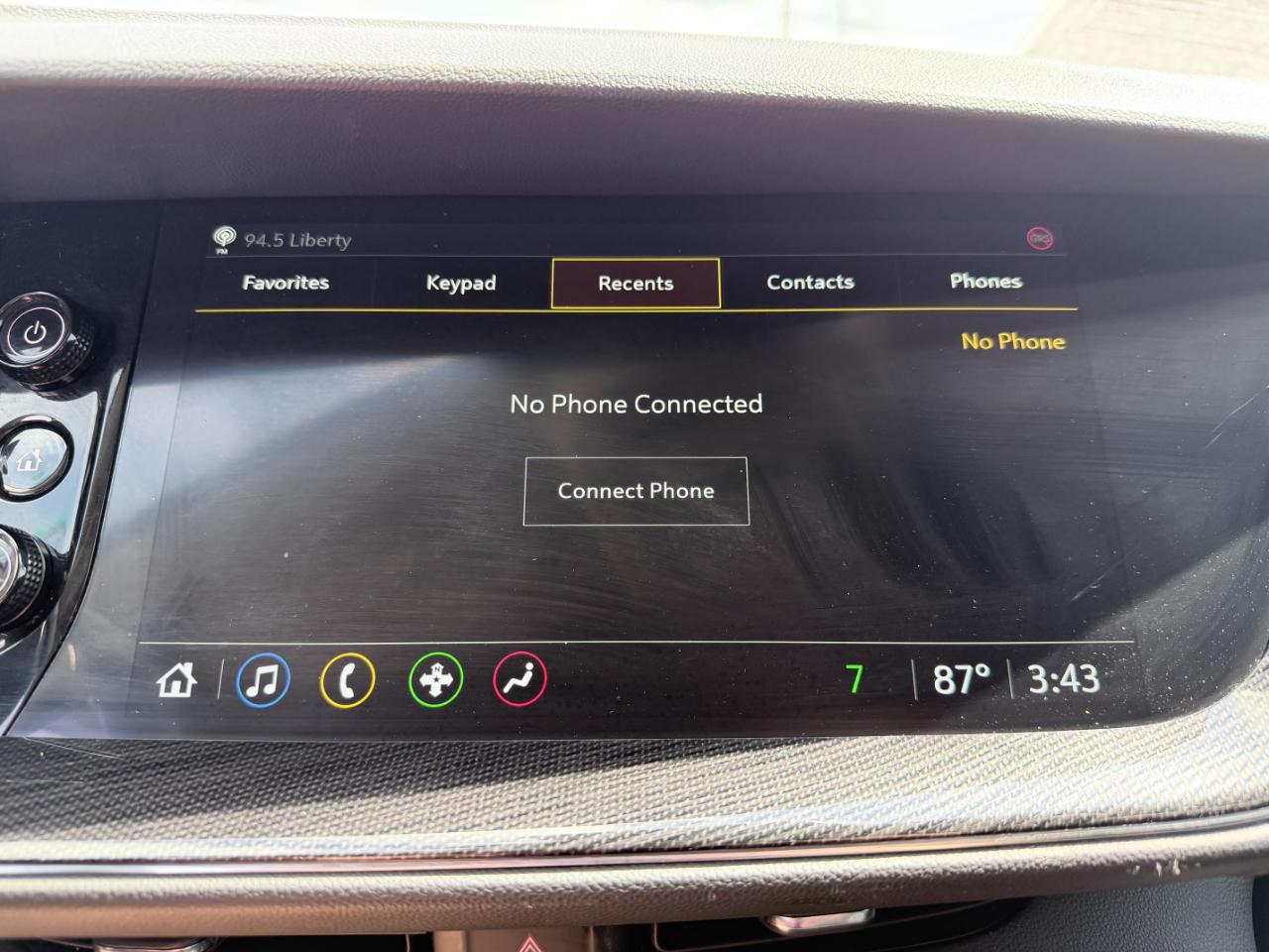 Buick Envision FWD 4dr Essence 2023
