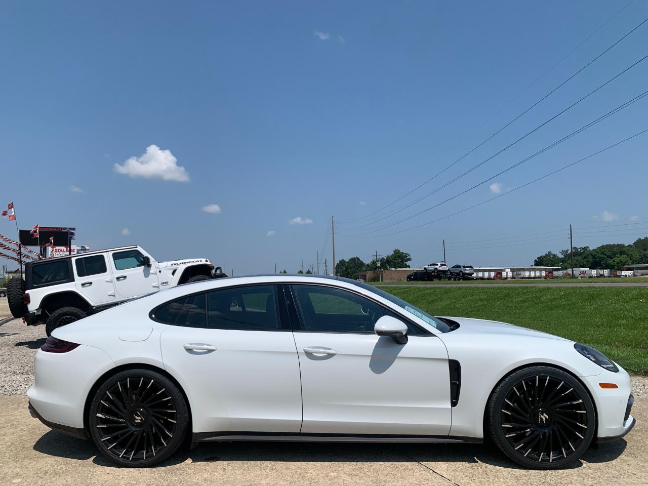 Porsche Panamera RWD 2018