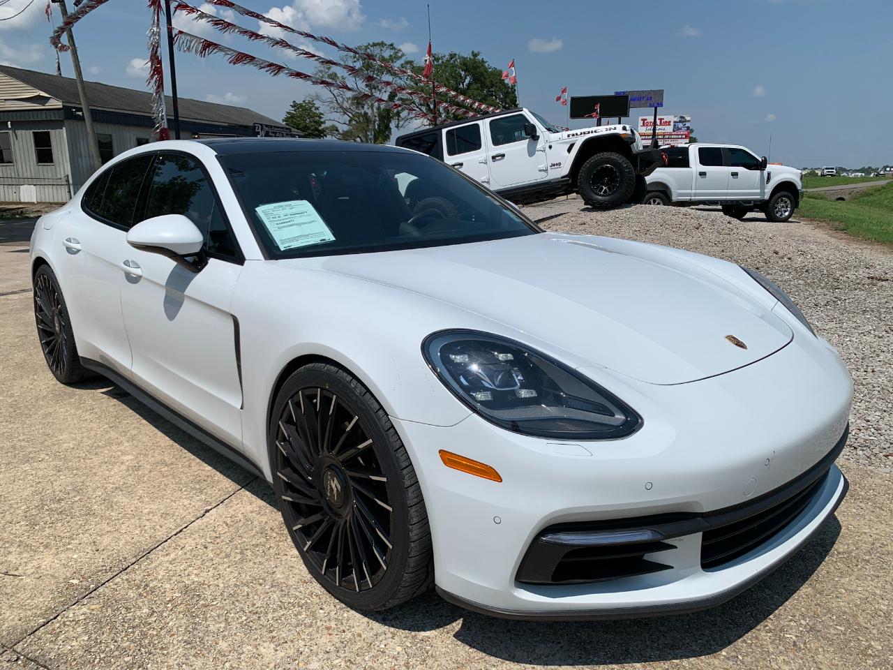 Porsche Panamera RWD 2018