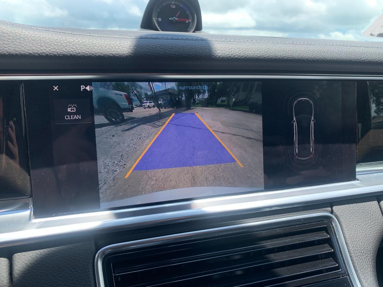 Porsche Panamera RWD 2018
