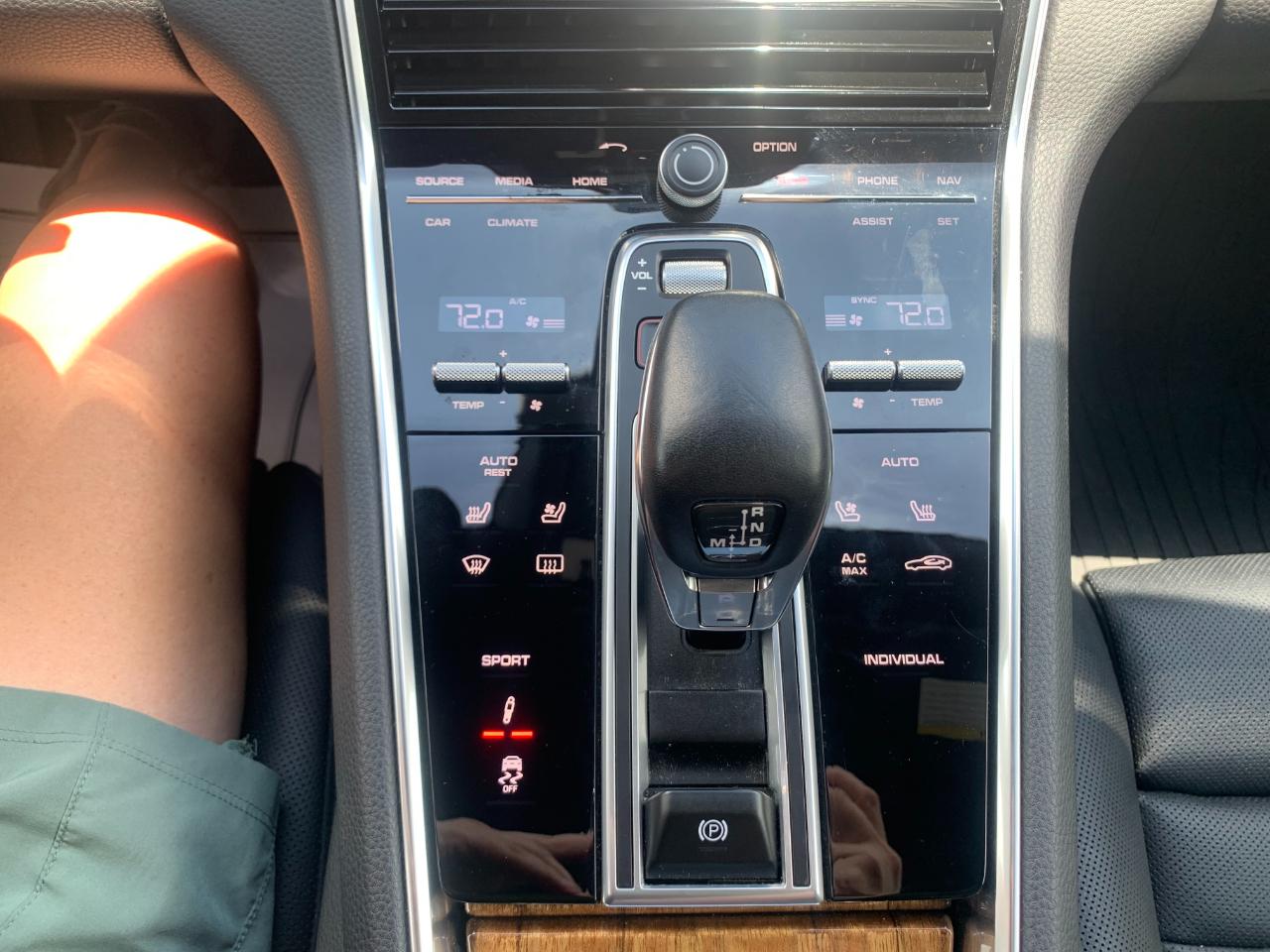 Porsche Panamera RWD 2018