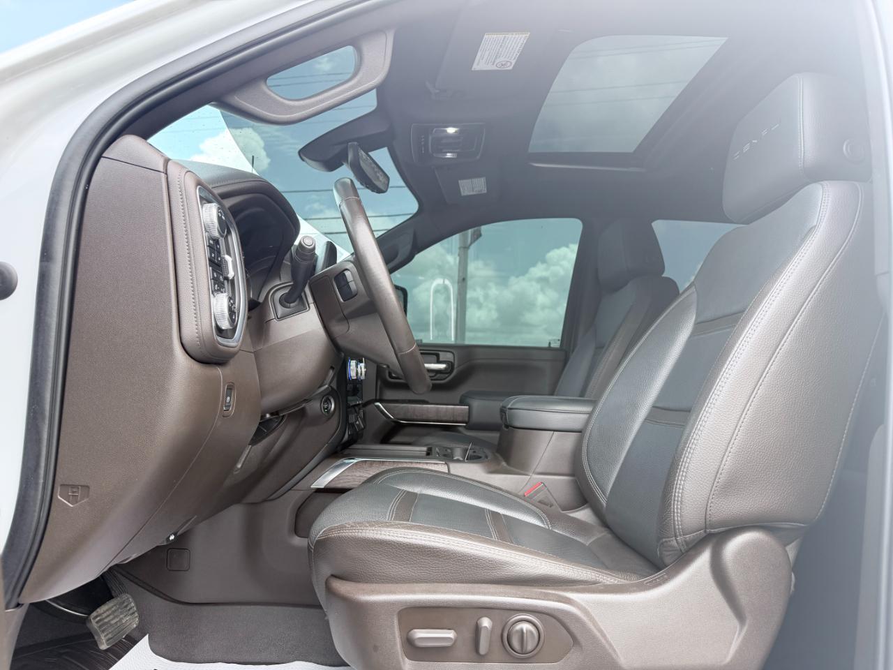 GMC Sierra 2500HD 4WD Crew Cab 159" Denali 2022