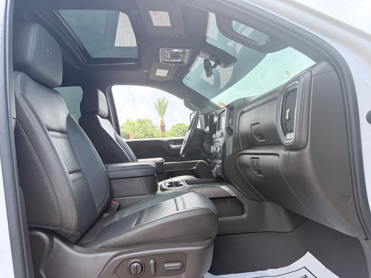 GMC Sierra 2500HD 4WD Crew Cab 159" Denali 2022