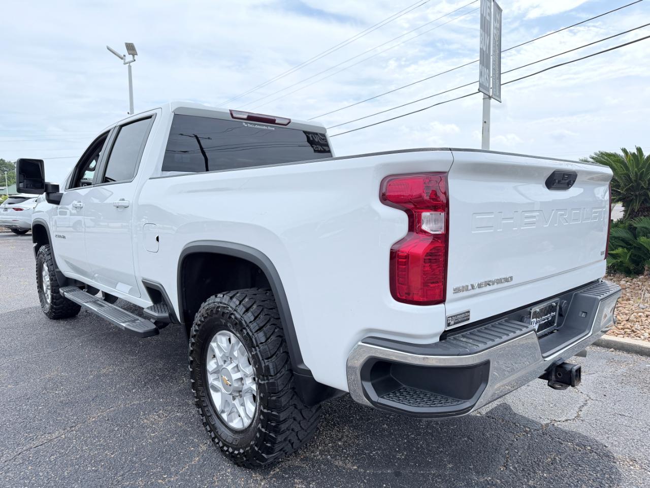 Chevrolet Silverado 2500HD 4WD Crew Cab 159" LT 2023