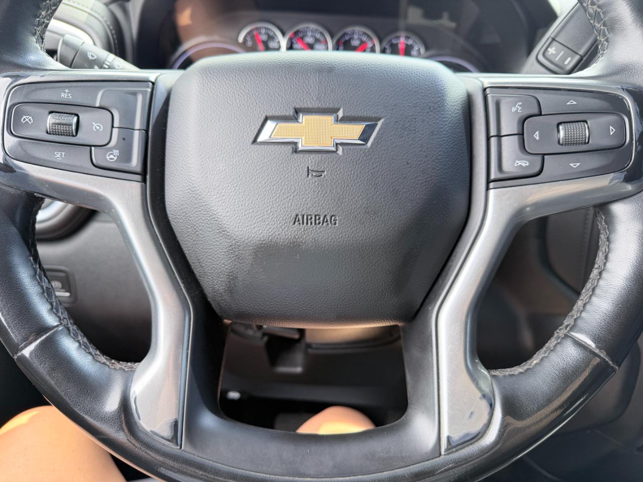 Chevrolet Silverado 2500HD 4WD Crew Cab 159" LT 2023