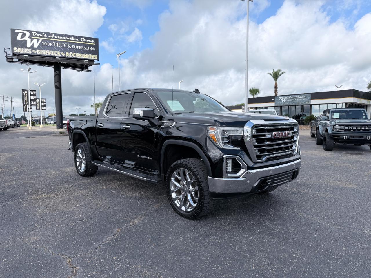 GMC Sierra 1500 4WD Crew Cab 147" SLT 2020