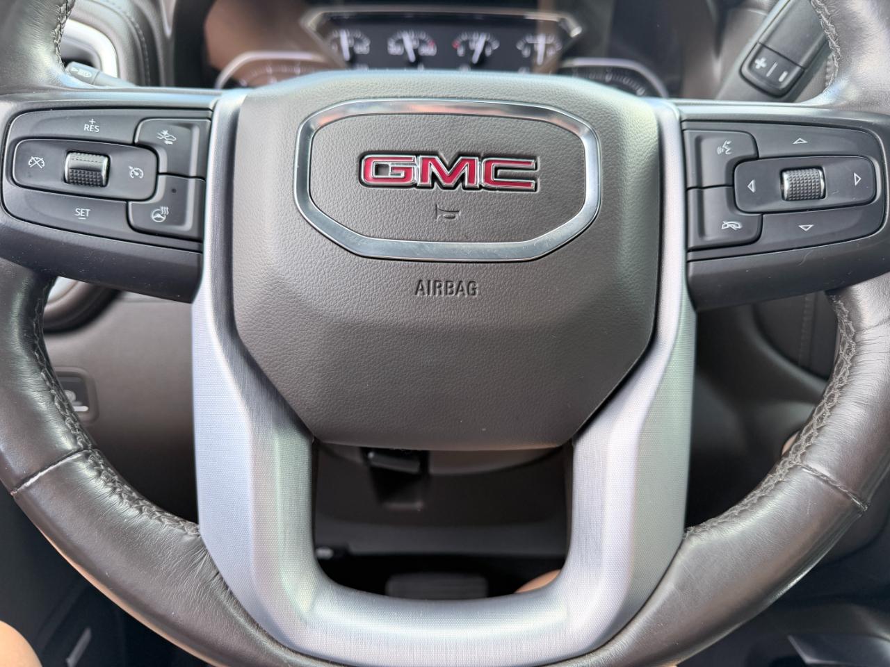 GMC Sierra 1500 4WD Crew Cab 147" SLT 2020