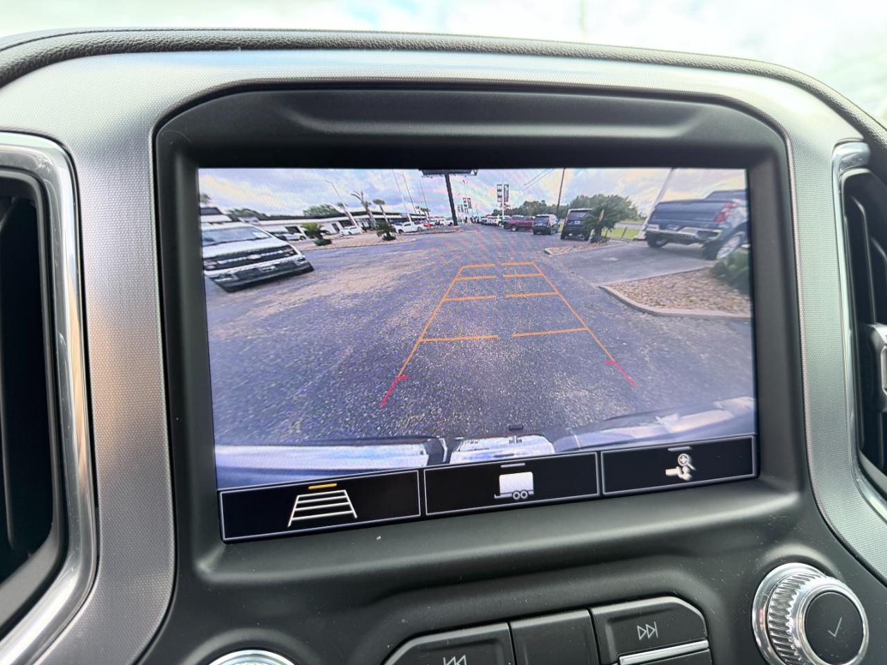 GMC Sierra 1500 4WD Crew Cab 147" SLT 2020