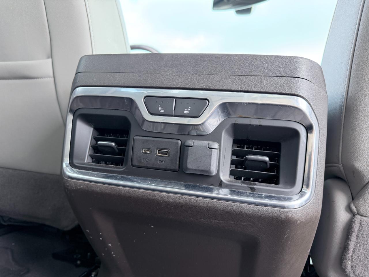 GMC Sierra 1500 4WD Crew Cab 147" SLT 2020