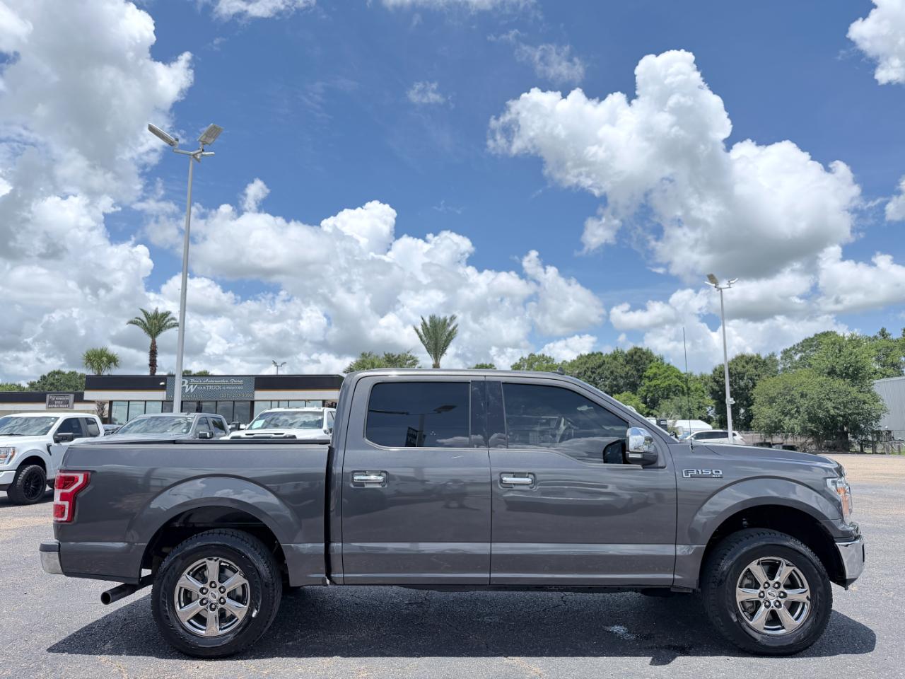 Ford F-150 XLT 2WD SuperCrew 5.5' Box 2020