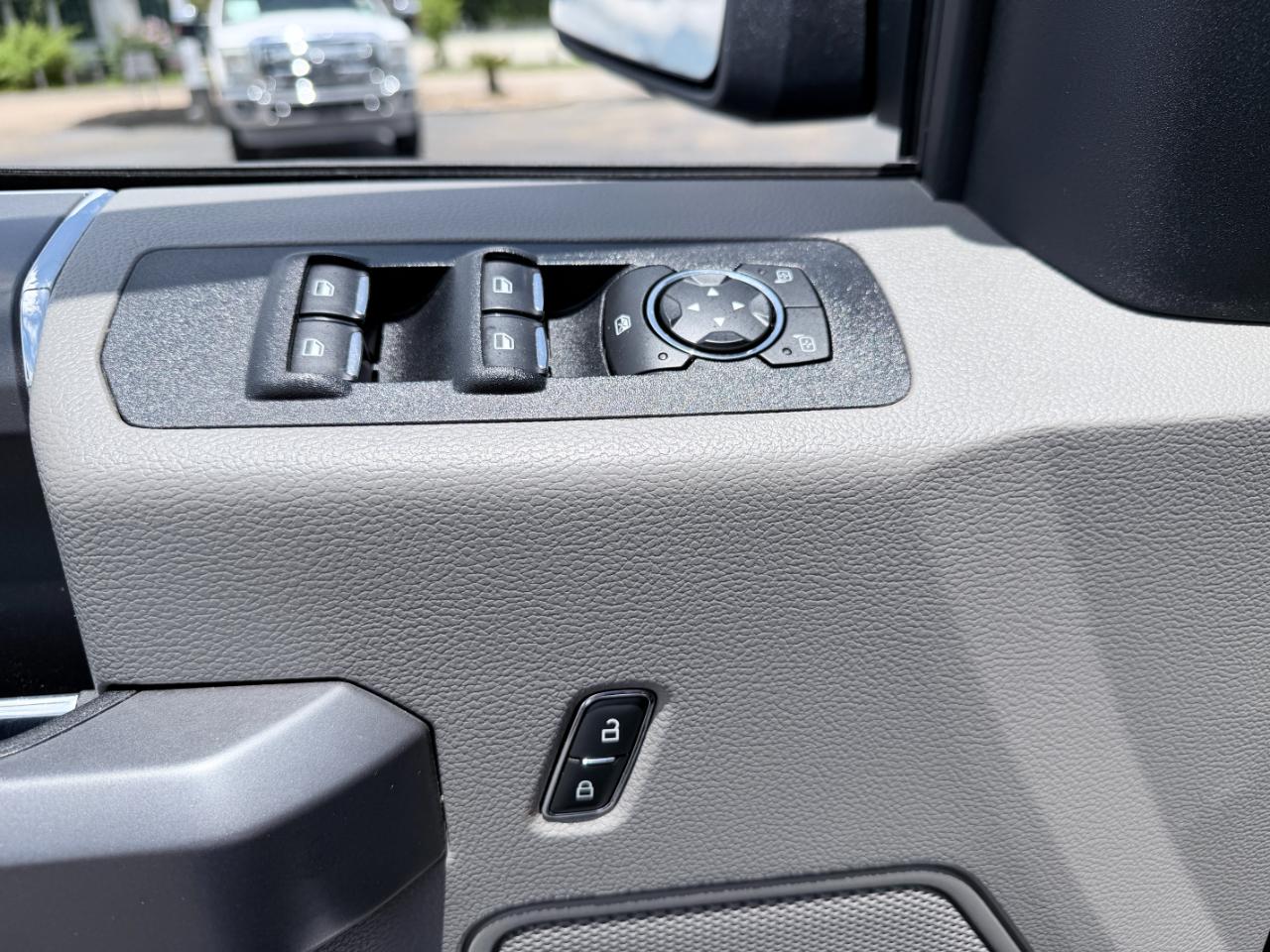 Ford F-150 XLT 2WD SuperCrew 5.5' Box 2020