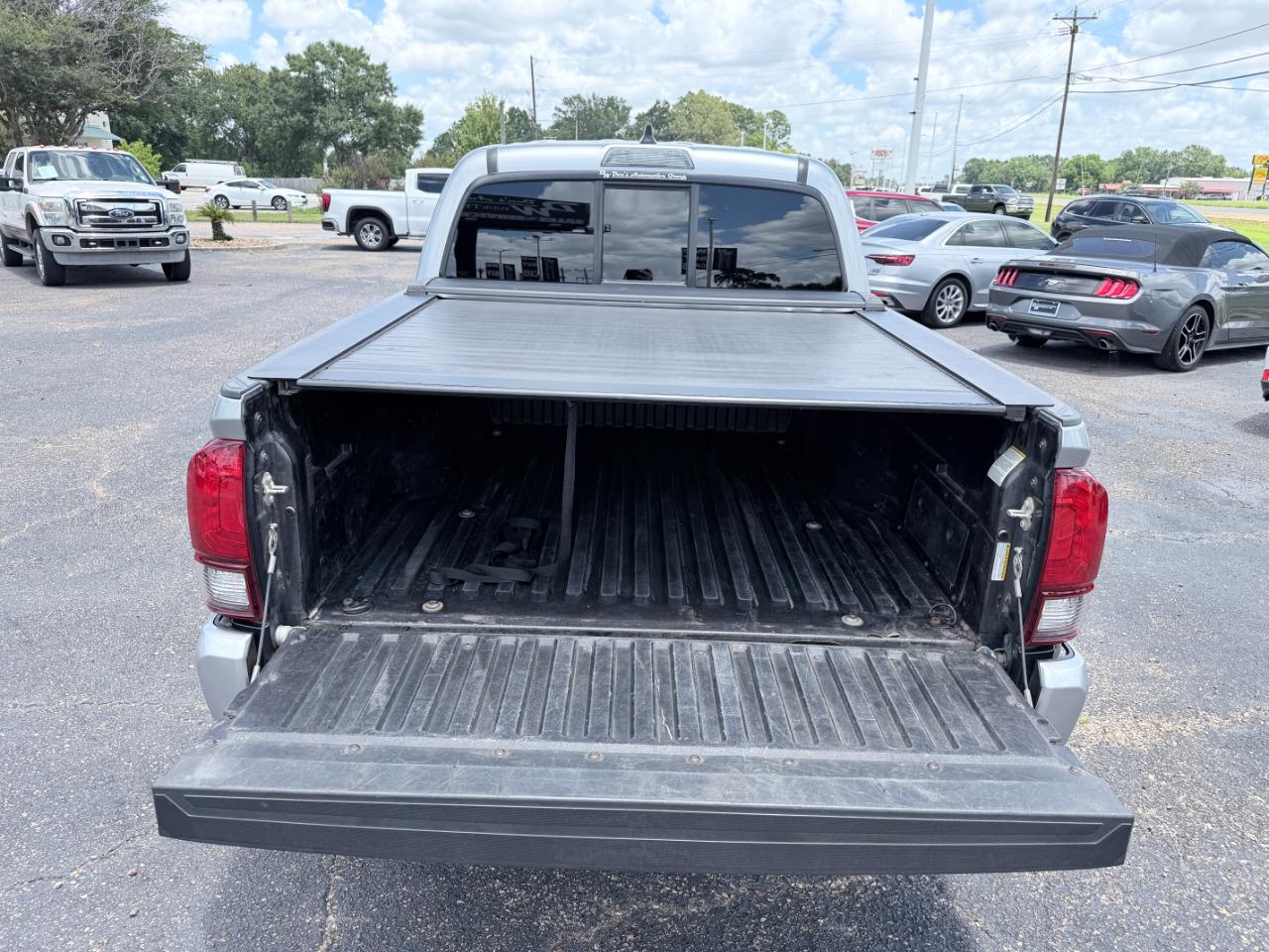 Toyota Tacoma 4WD TRD Off Road Double Cab 5' Bed V6 MT (Natl) 2023