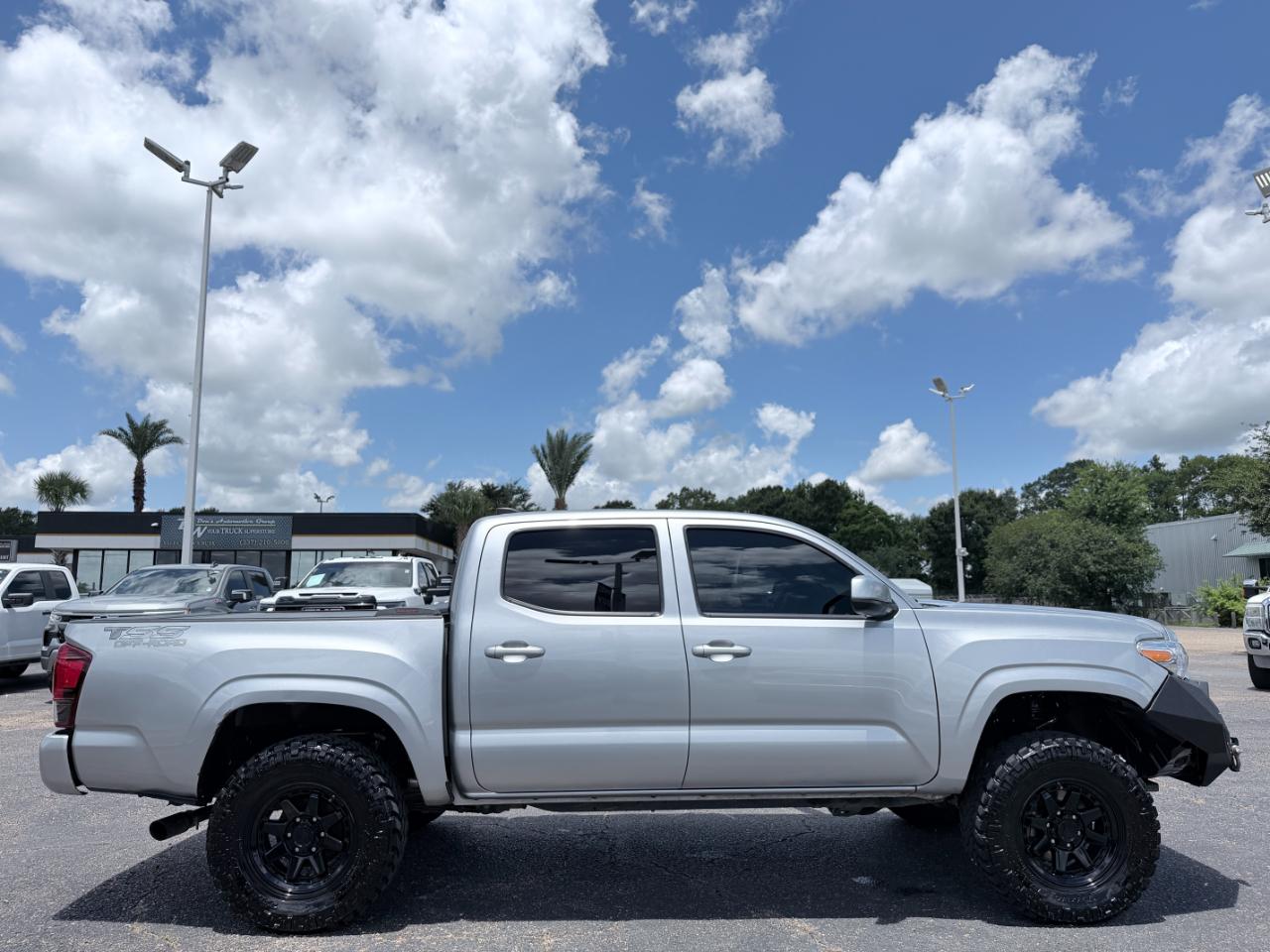 Toyota Tacoma 4WD TRD Off Road Double Cab 5' Bed V6 MT (Natl) 2023