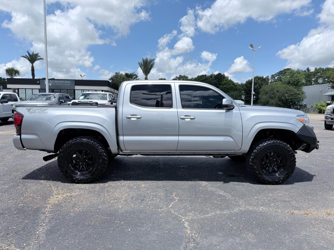 Toyota Tacoma 4WD TRD Off Road Double Cab 5' Bed V6 MT (Natl) 2023