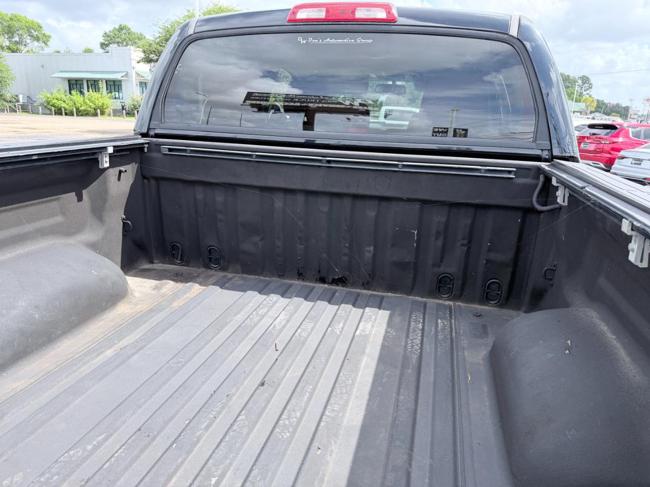 Toyota Tundra 4WD 1794 Edition CrewMax 5.5' Bed 5.7L FFV (Natl) 2017