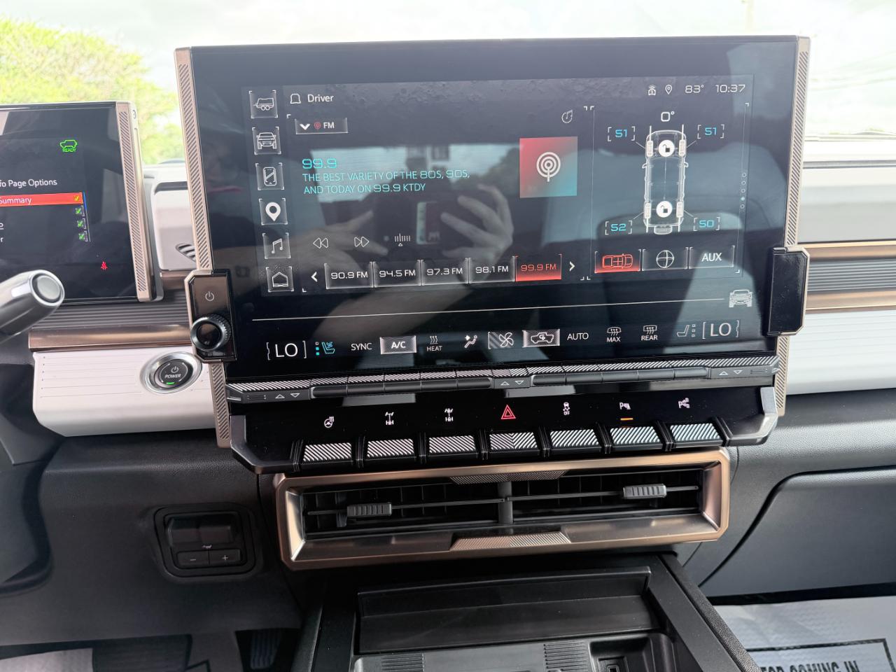 GMC HUMMER EV SUV e4WD 4dr 3X 2024