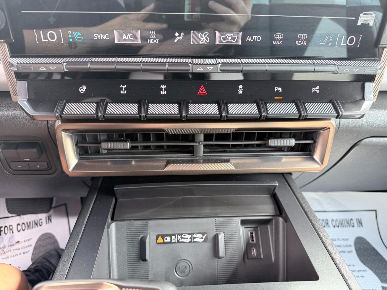 GMC HUMMER EV SUV e4WD 4dr 3X 2024