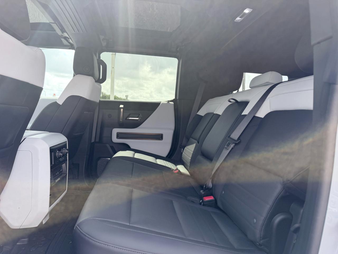 GMC HUMMER EV SUV e4WD 4dr 3X 2024