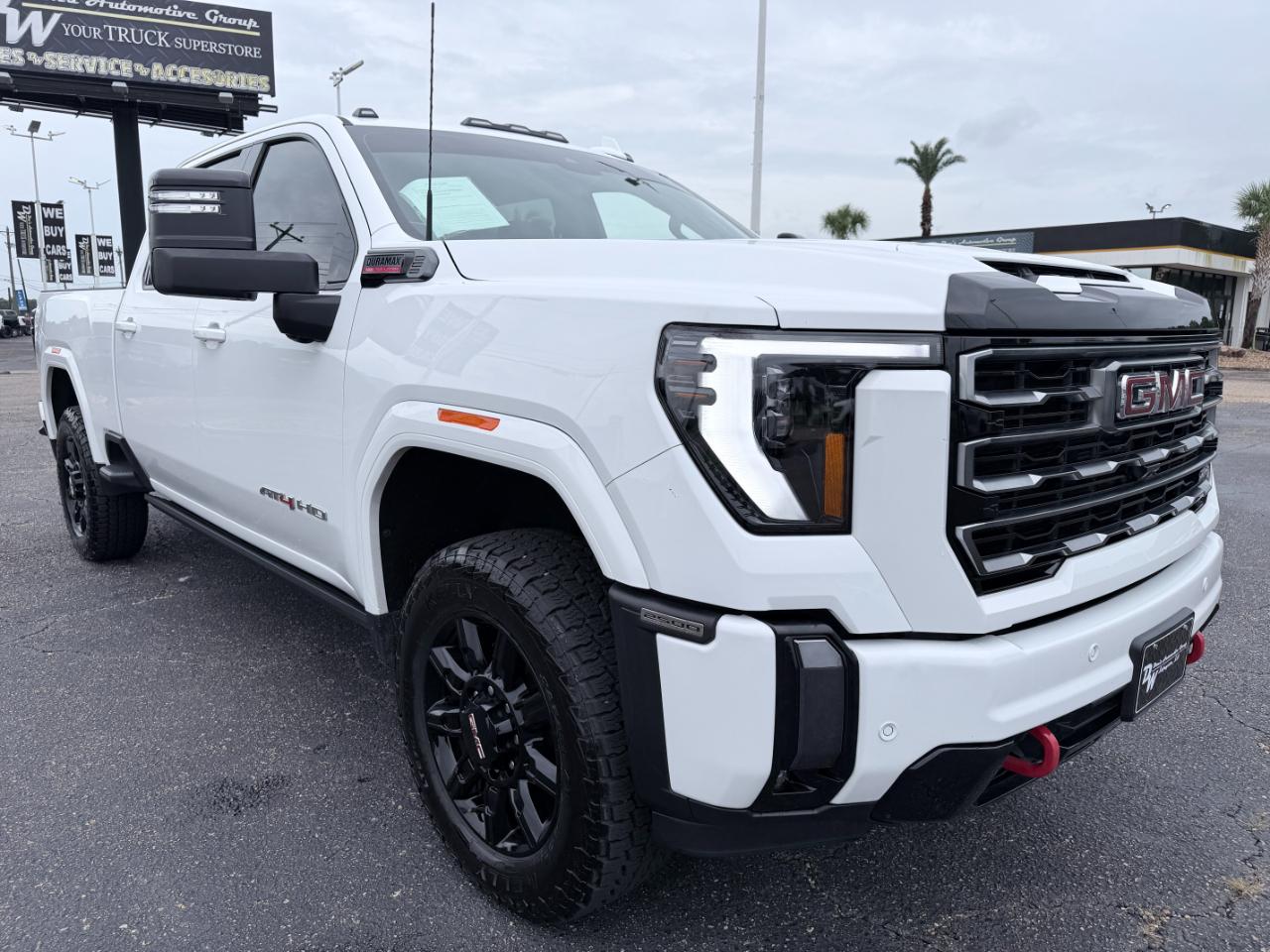 GMC Sierra 2500HD 4WD Crew Cab 159" AT4 2024