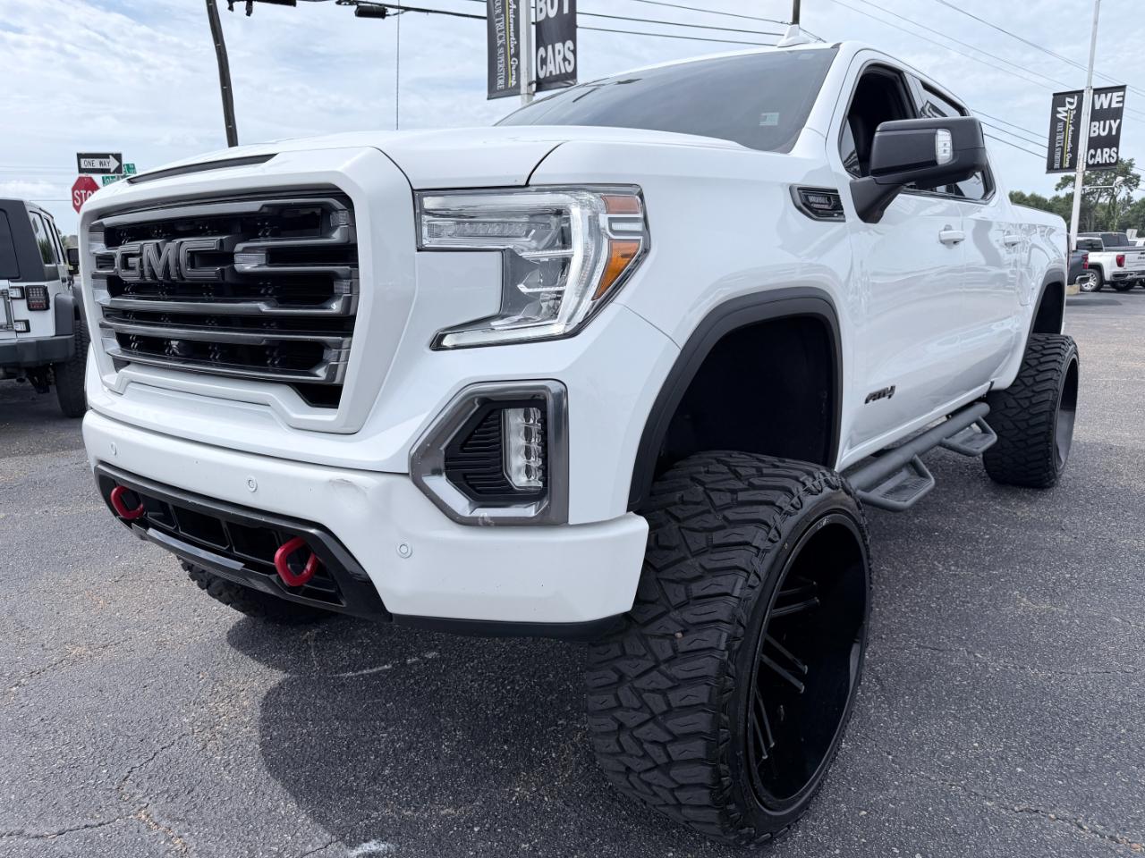 GMC Sierra 1500 4WD Crew Cab 147" AT4 2021