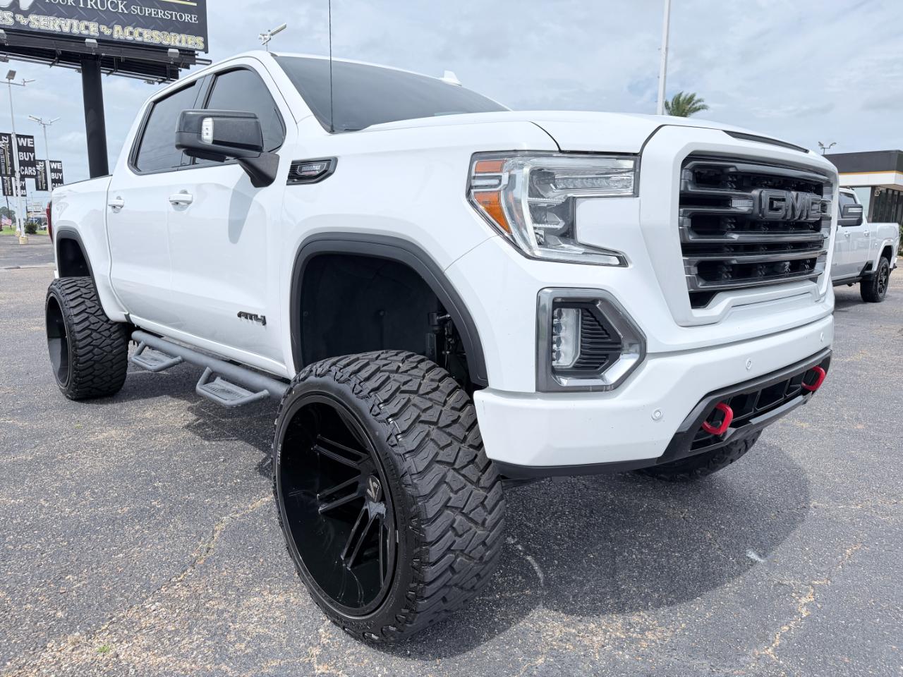 GMC Sierra 1500 4WD Crew Cab 147" AT4 2021