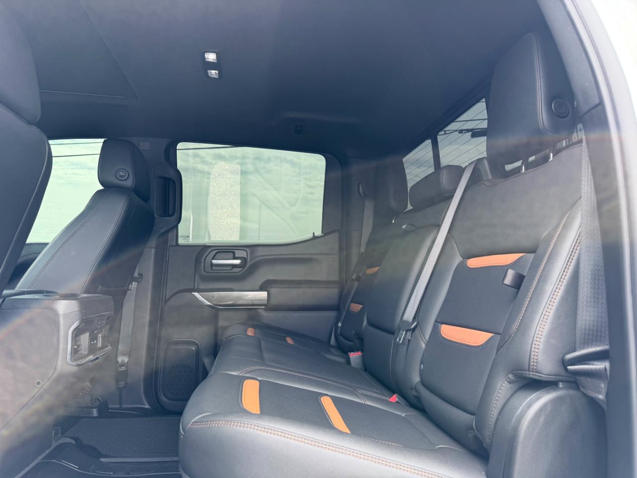 GMC Sierra 1500 4WD Crew Cab 147" AT4 2021