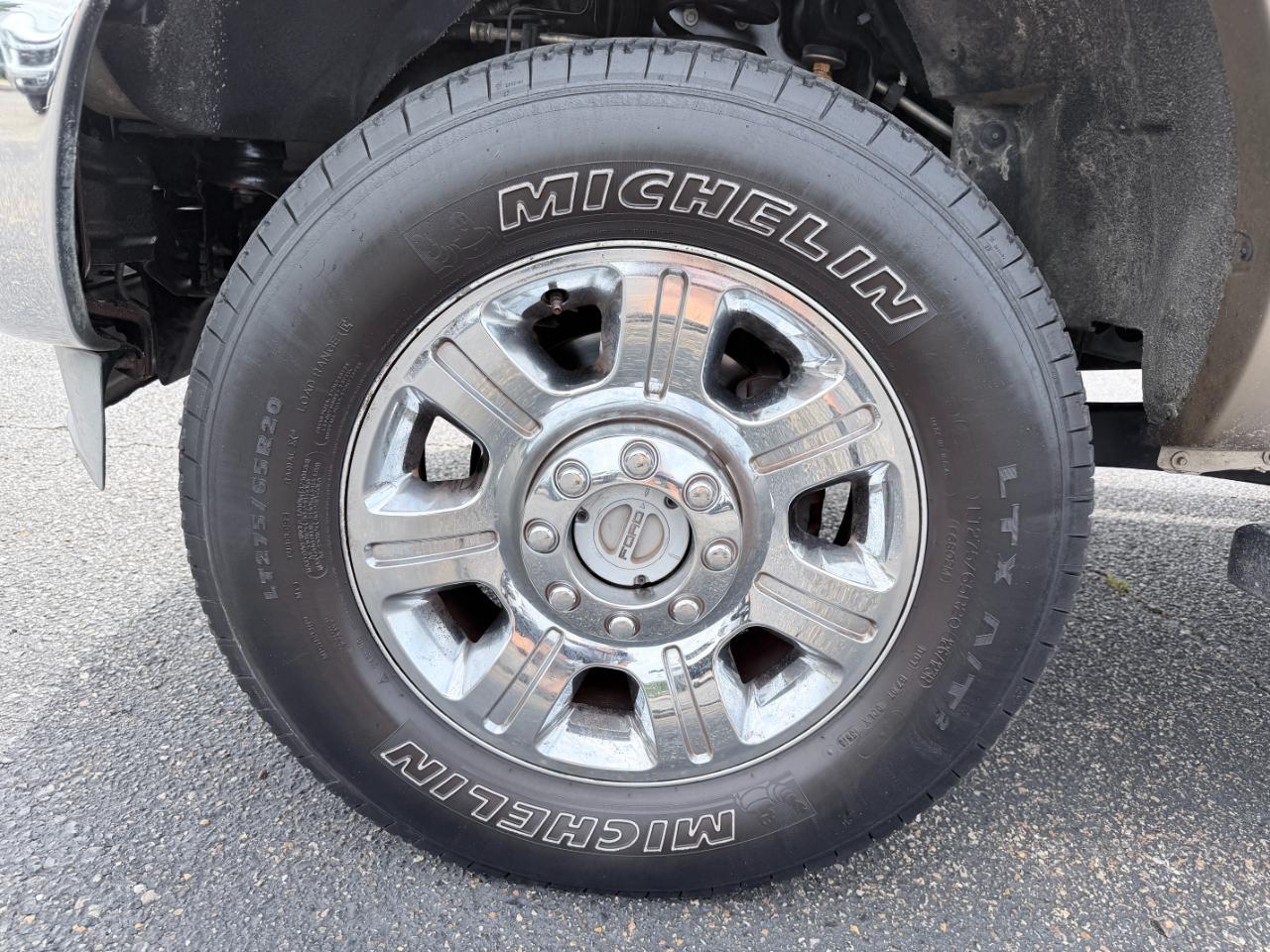 Ford Super Duty F-250 SRW 4WD Crew Cab 156" Lariat 2014
