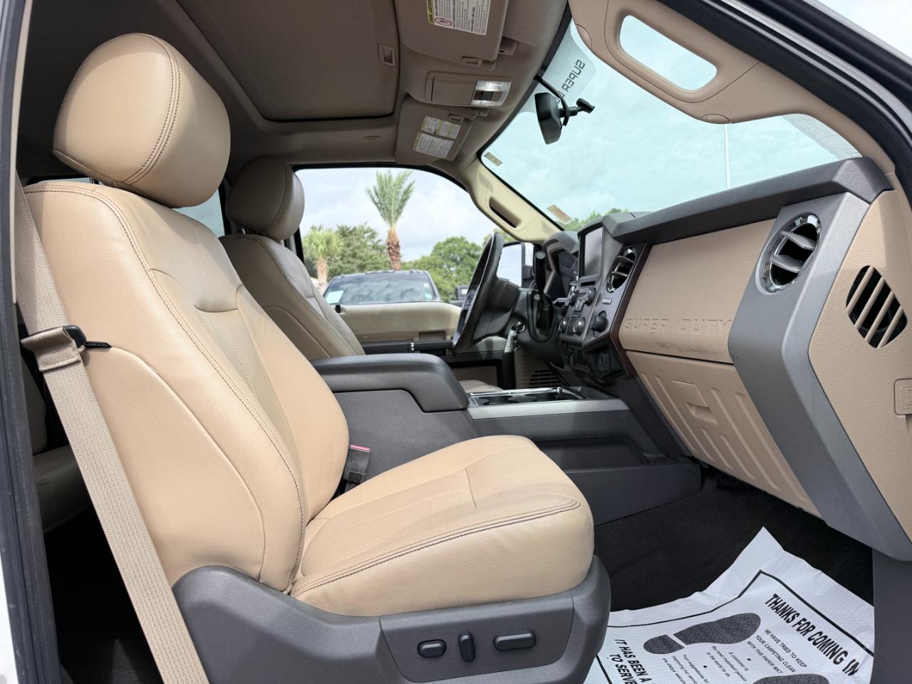 Ford Super Duty F-250 SRW 4WD Crew Cab 156" Lariat 2014
