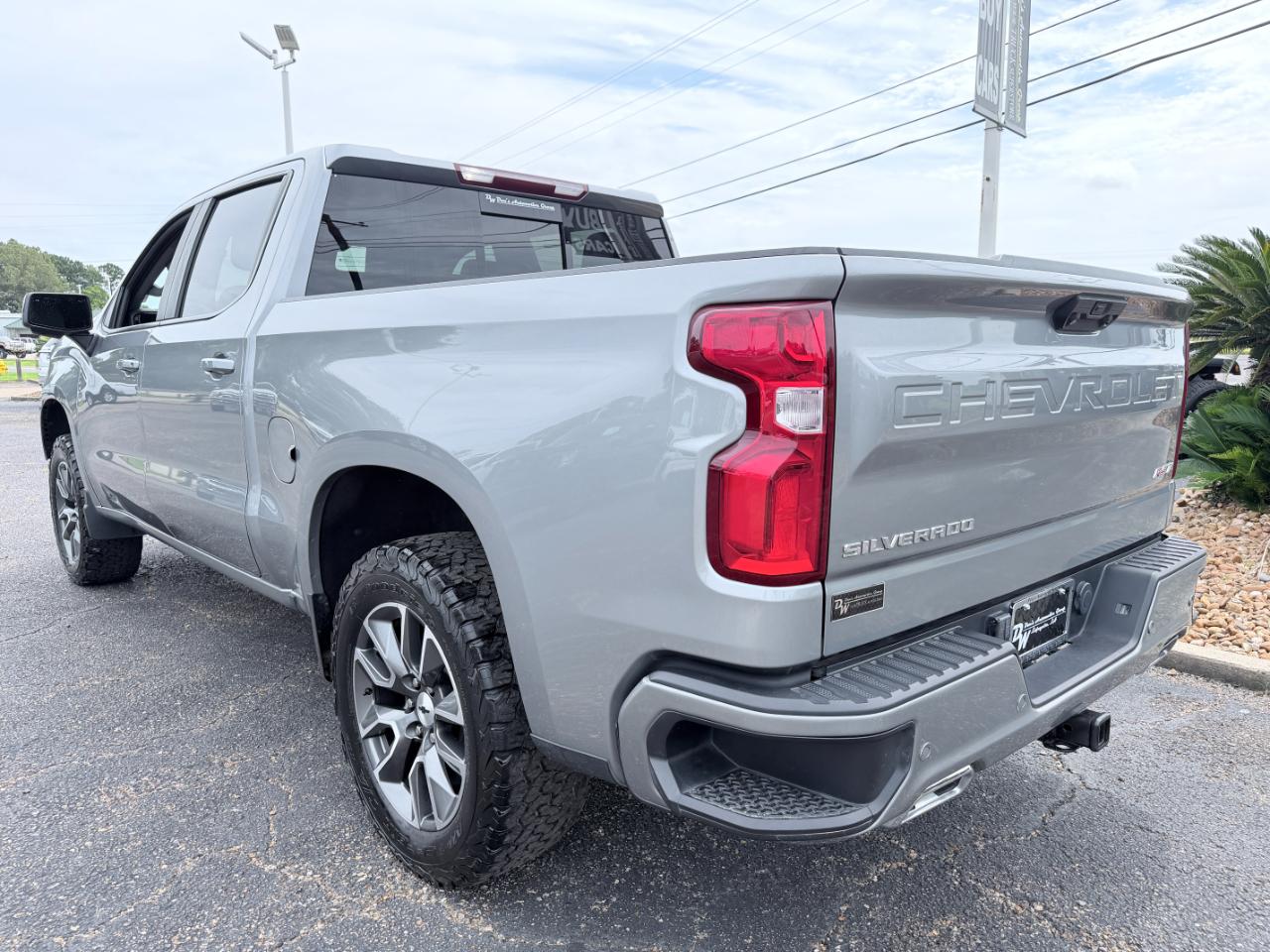 Chevrolet Silverado 1500 4WD Crew Cab 147" RST 2023