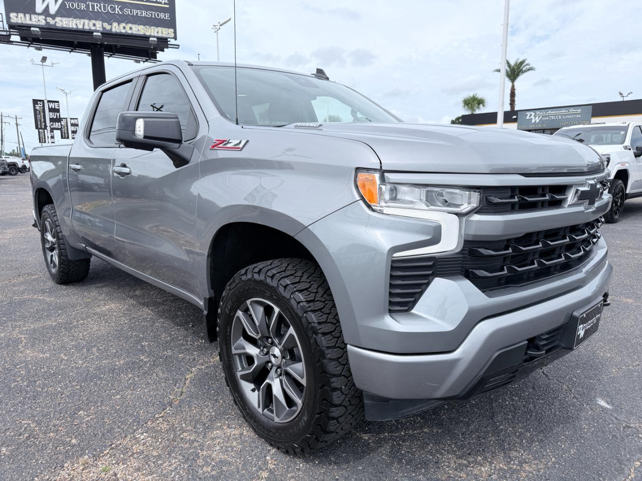 Chevrolet Silverado 1500 4WD Crew Cab 147" RST 2023