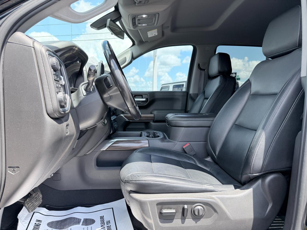 Chevrolet Silverado 1500 4WD Crew Cab 147" RST 2019
