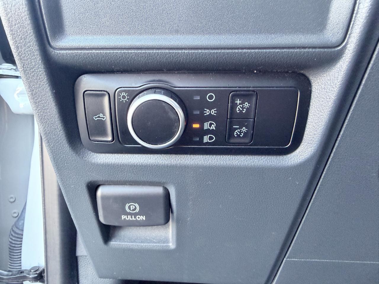 Ford F-150 XLT 4WD SuperCab 6.5' Box 2023